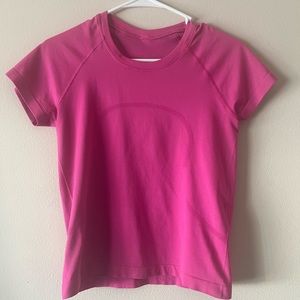 Swiftly tech 2.0 short sleeve pink